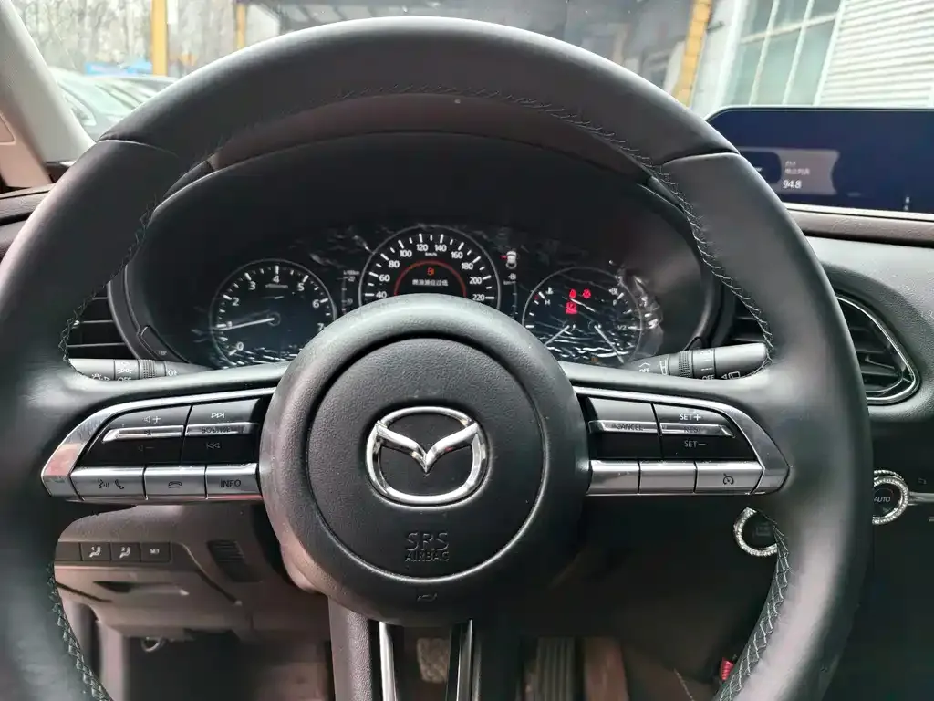 Mazda CX-30 — фото 5