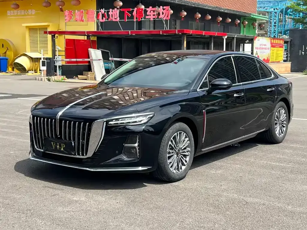 Hongqi H5 — фото 1