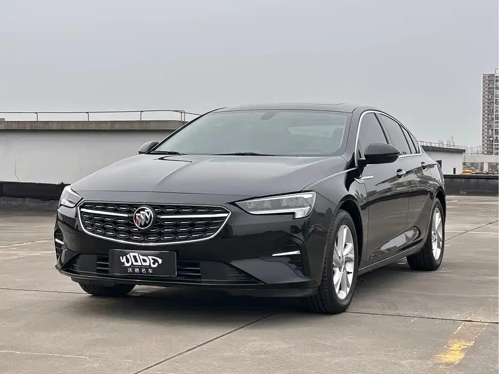Buick Regal — фото 1