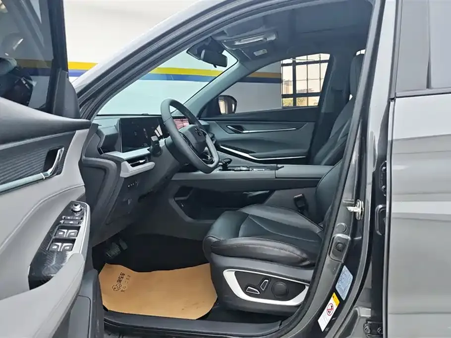 Changan CS75PLUS — фото 10
