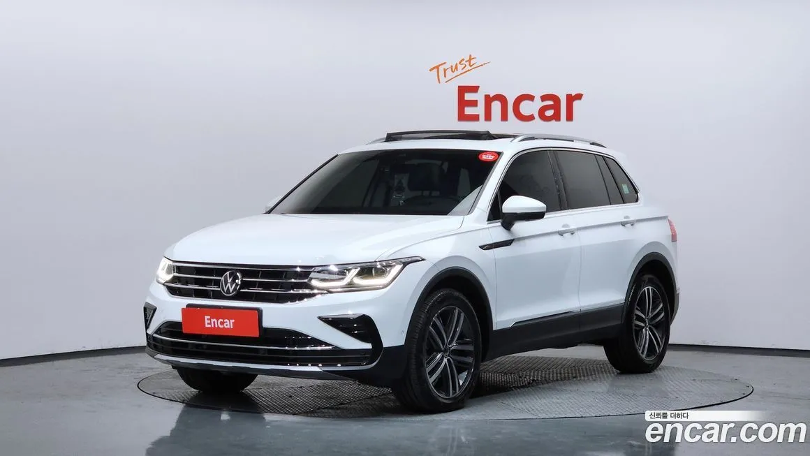 Volkswagen Tiguan — фото 1