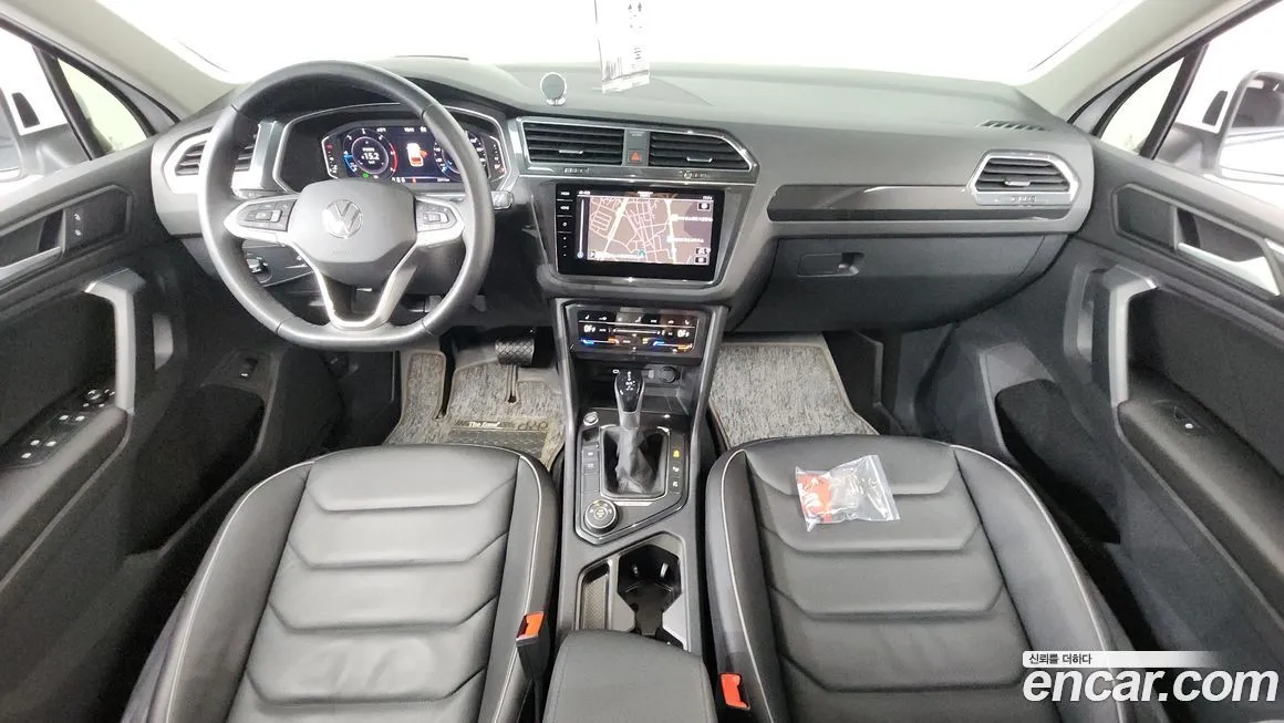 Volkswagen Tiguan — фото 4