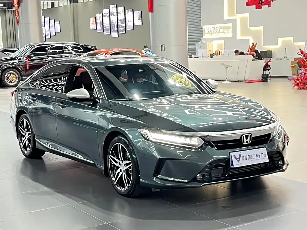 Honda Inspire — фото 5