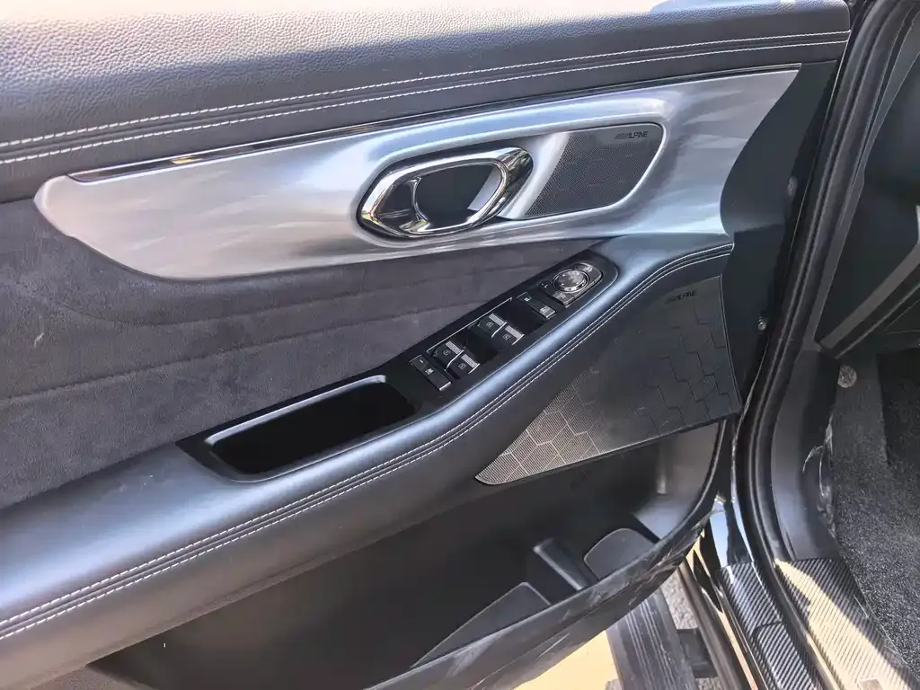 GAC Motor Trumpchi GS8 — фото 3