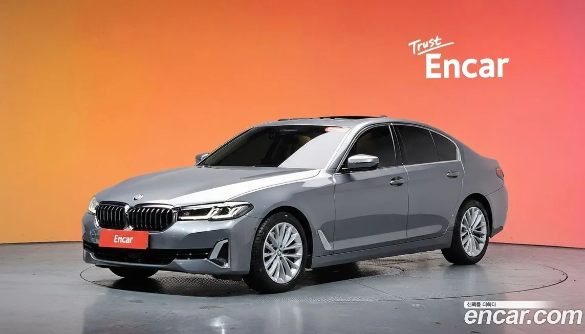 BMW 5-Series — фото 1