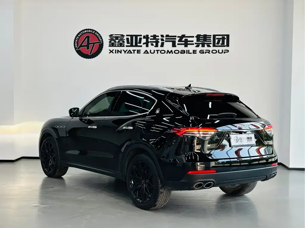 Maserati Levante — фото 7