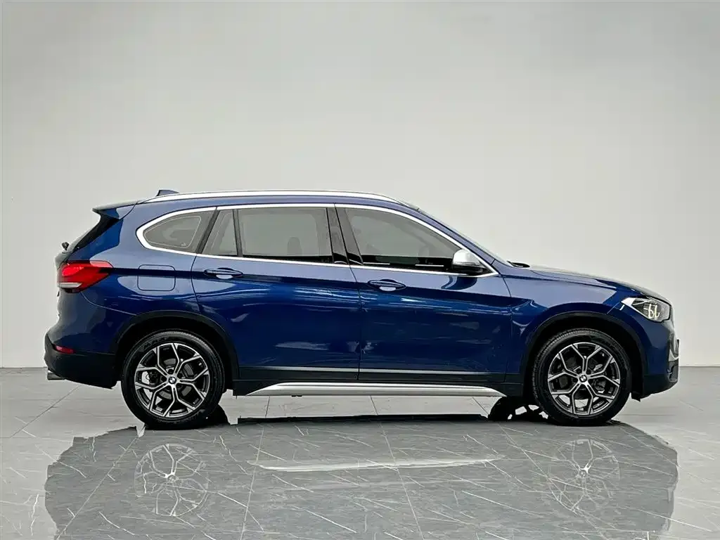 BMW X1 — фото 3