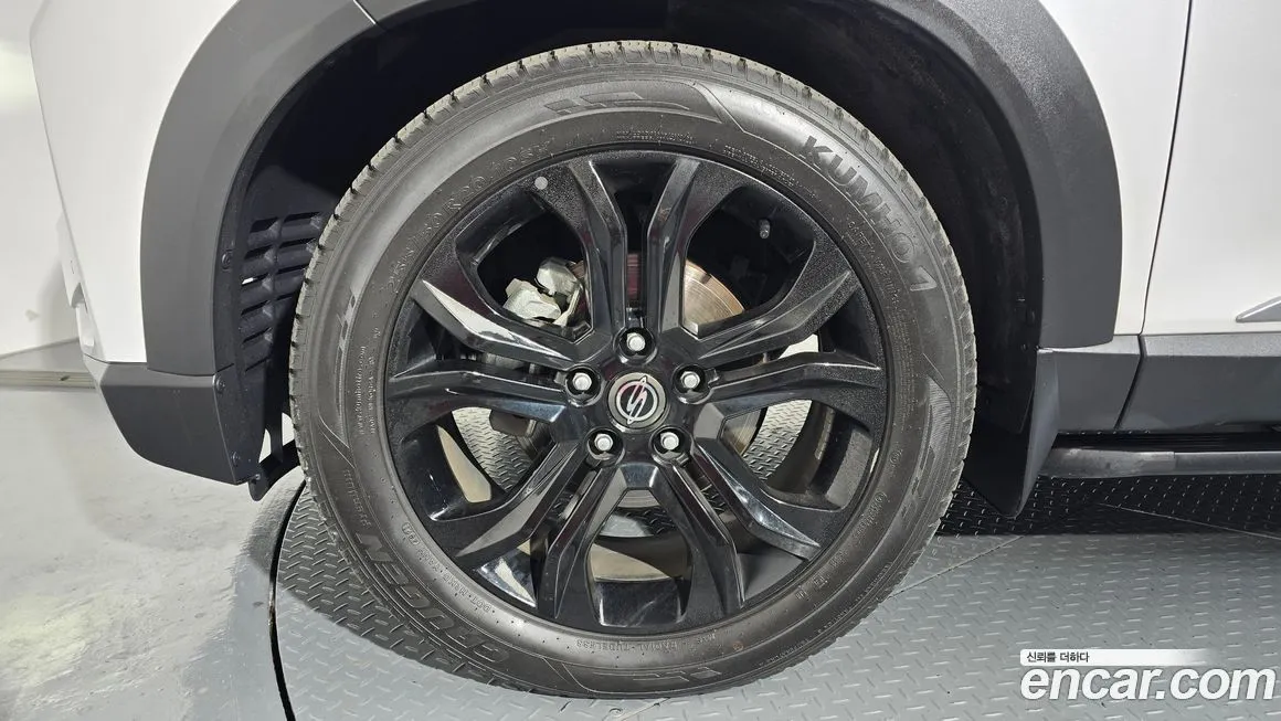KG Mobility (Ssangyong) Rexton — фото 6