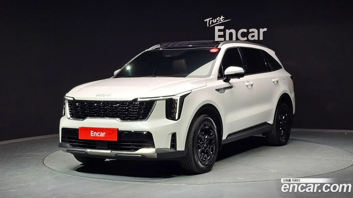 Kia Sorento — фото 1