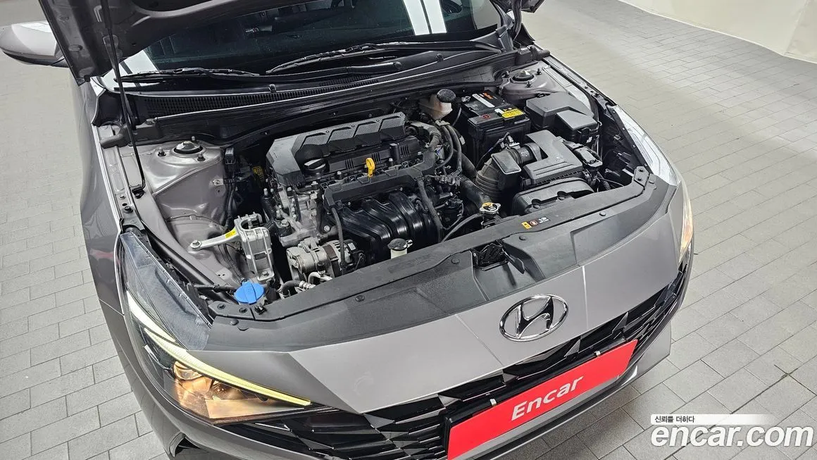 Hyundai AVANTE — фото 9
