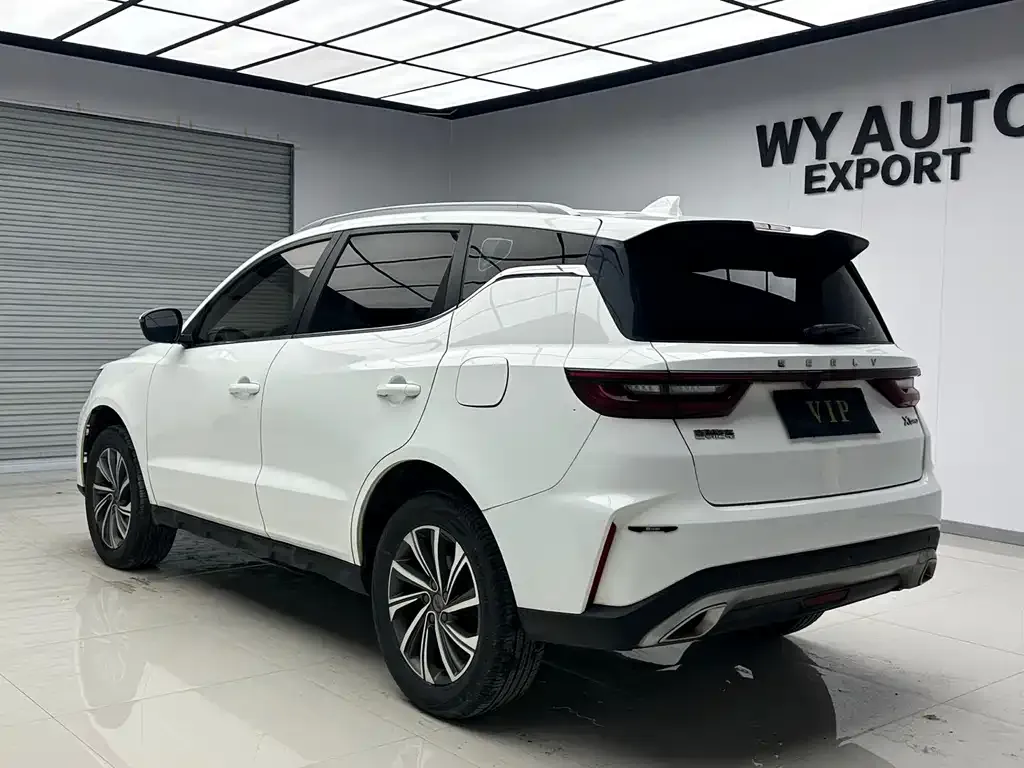 Geely Vision X6 — фото 3