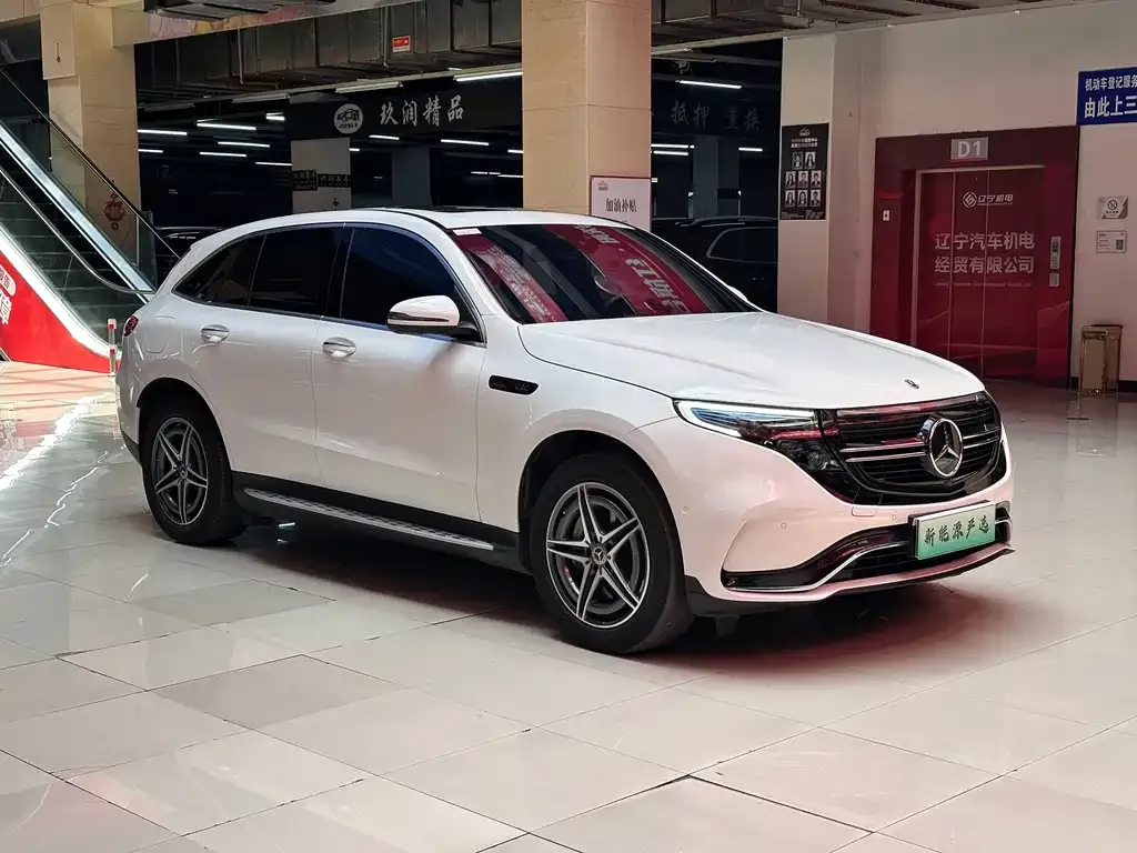 Mercedes-Benz EQC — фото 3