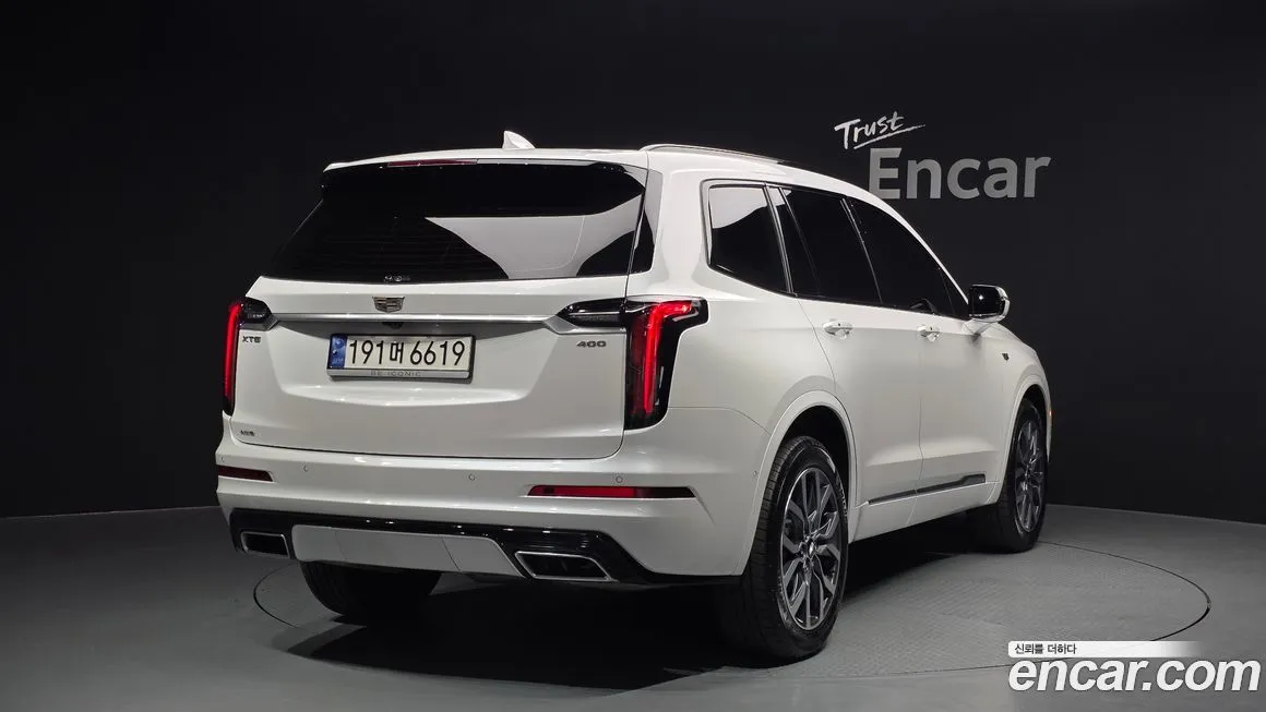 Cadillac XT6 — фото 4