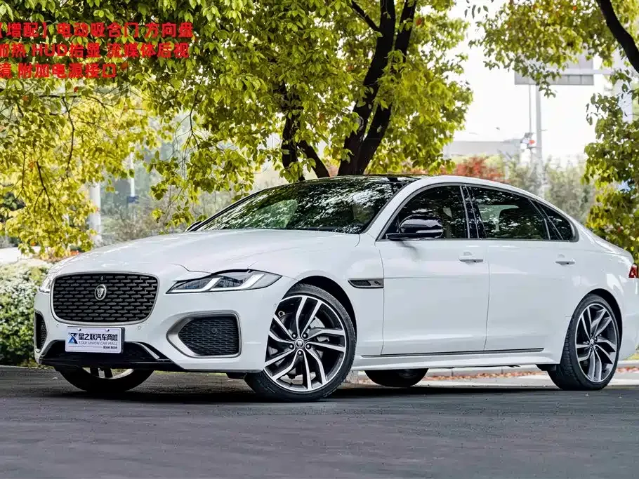 Jaguar XFL — фото 1