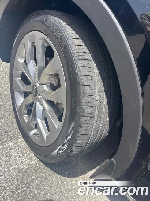 Kia Sorento — фото 5
