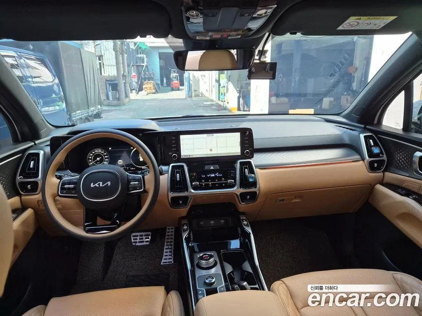 Kia Sorento — фото 10