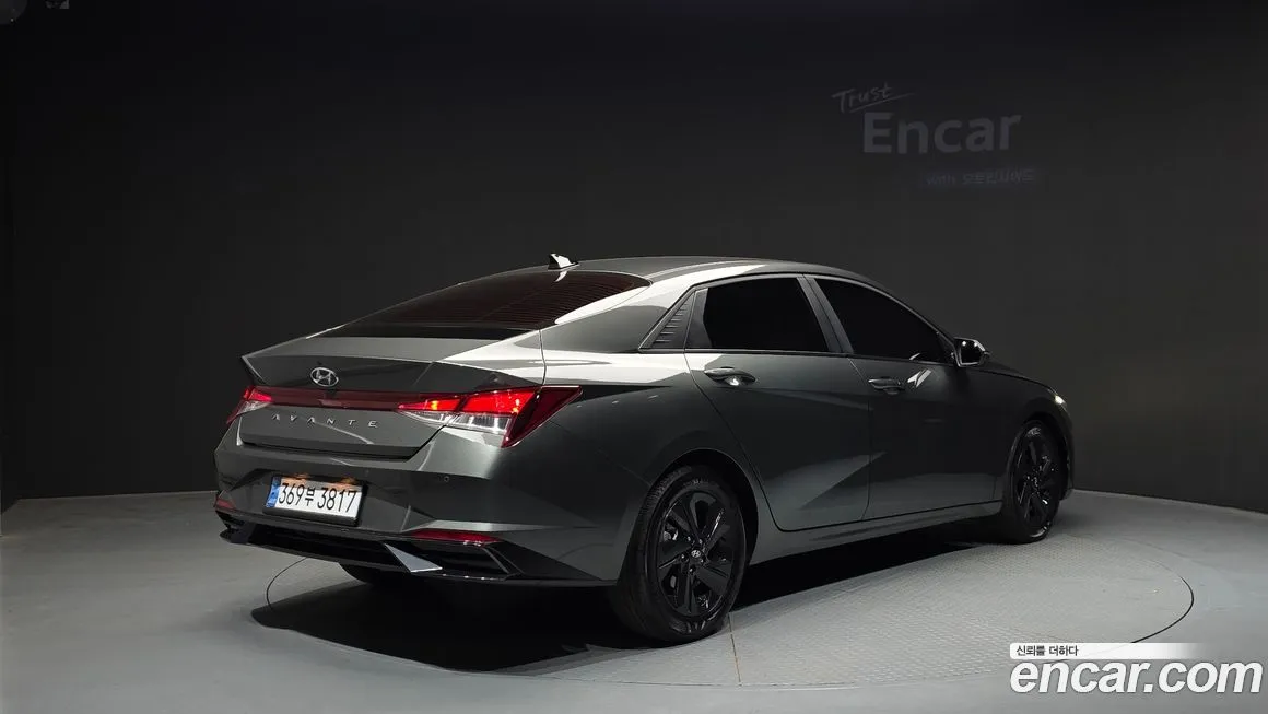Hyundai AVANTE — фото 2