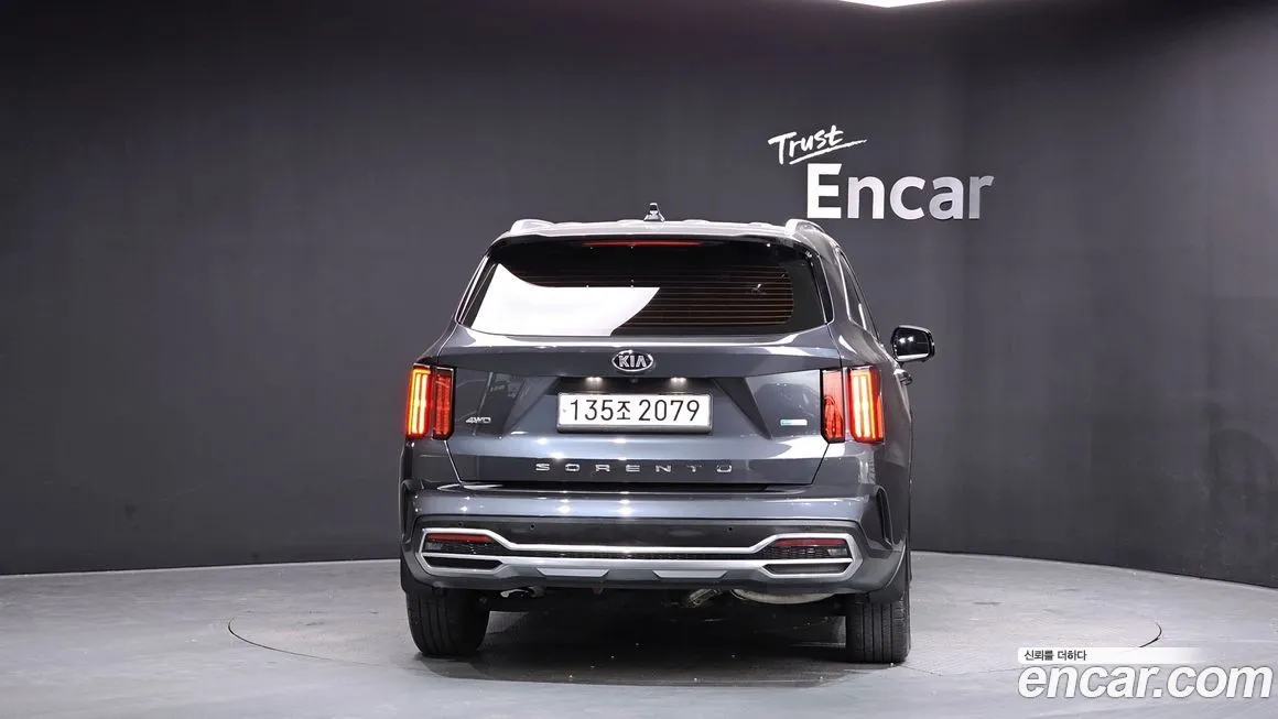 Kia Sorento — фото 4
