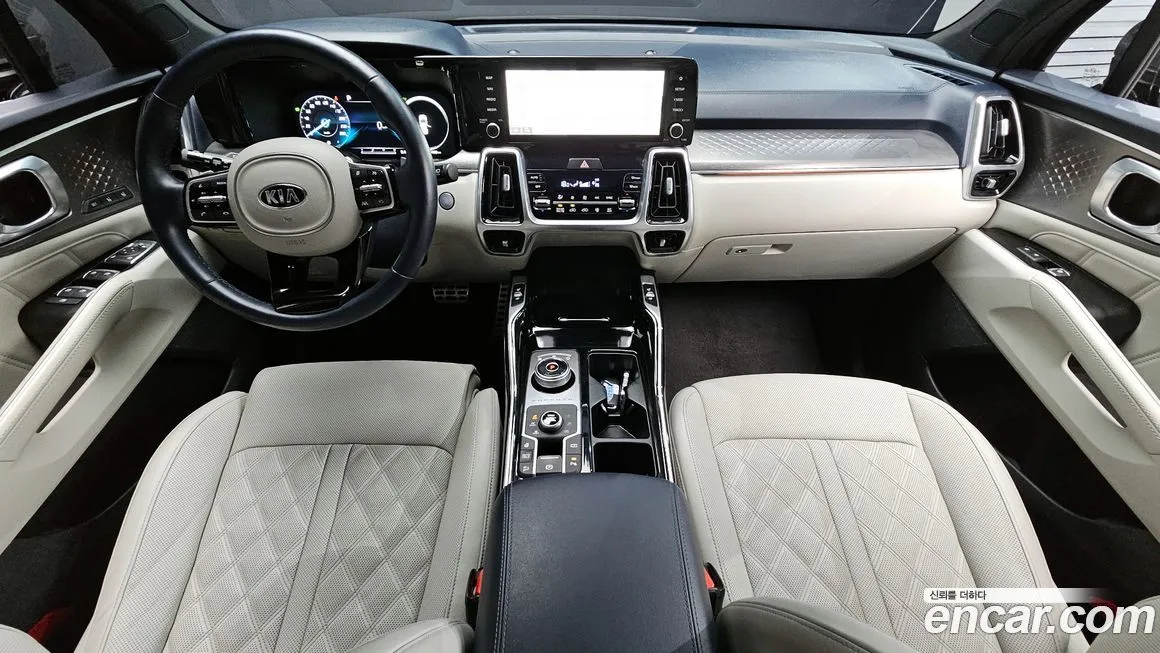 Kia Sorento — фото 7