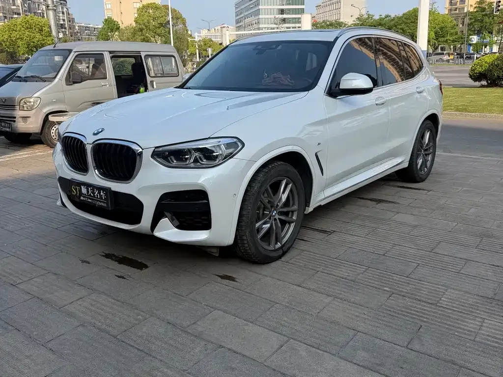 BMW X3 — фото 1