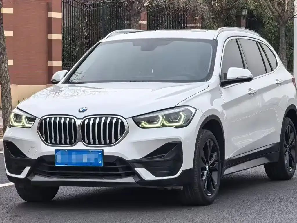 BMW X1 — фото 3