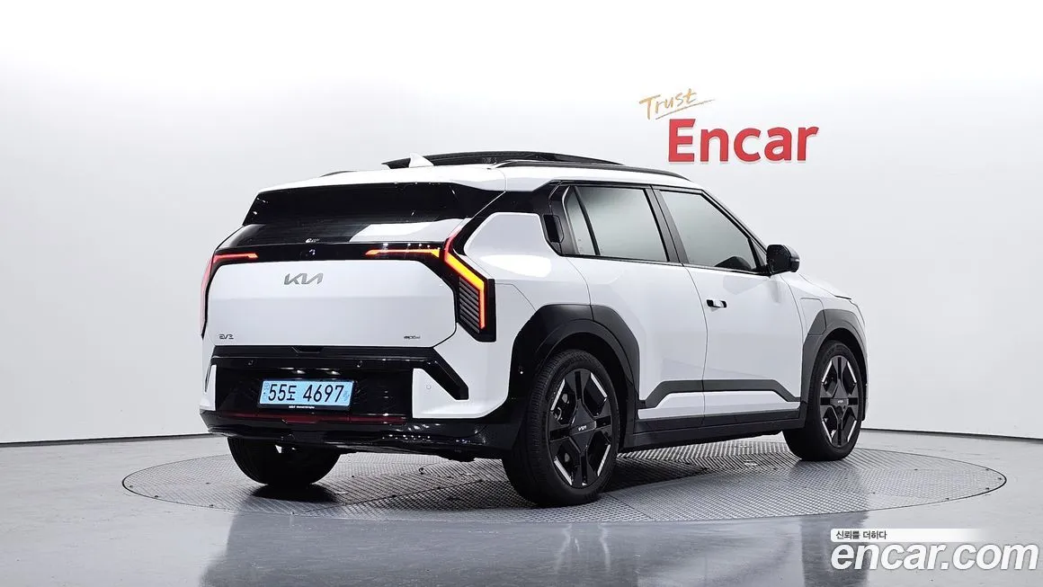 Kia EV3 — фото 8