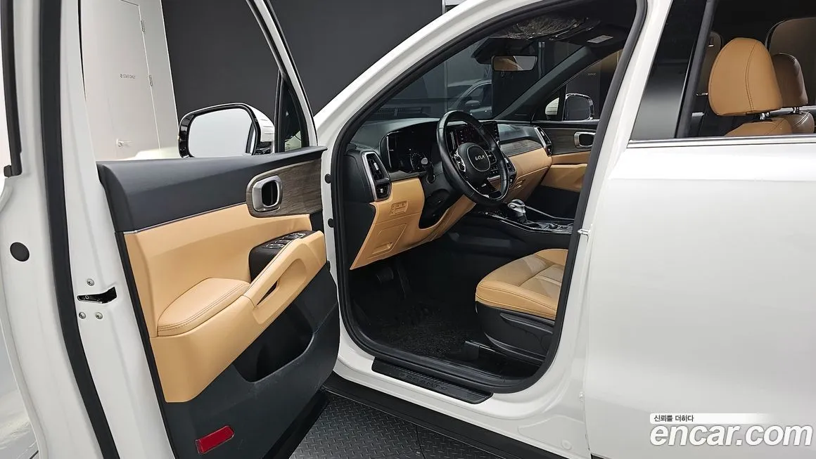 Kia Sorento — фото 5