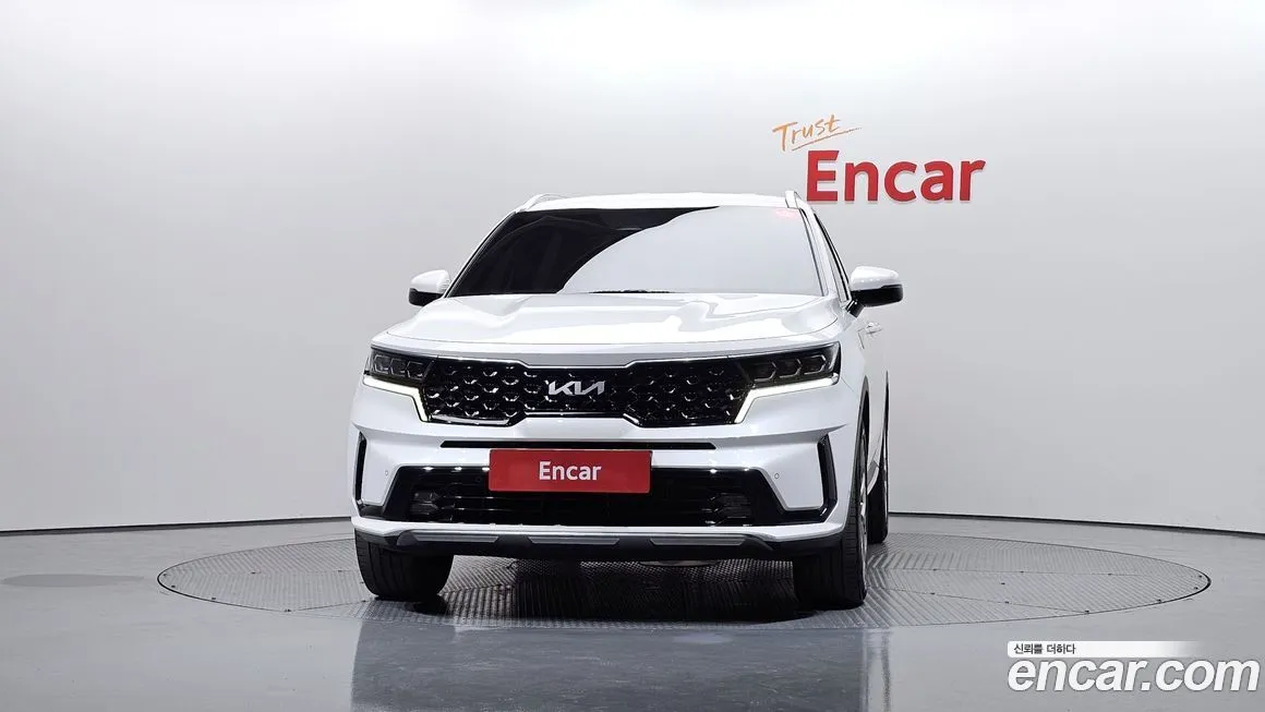 Kia Sorento — фото 6