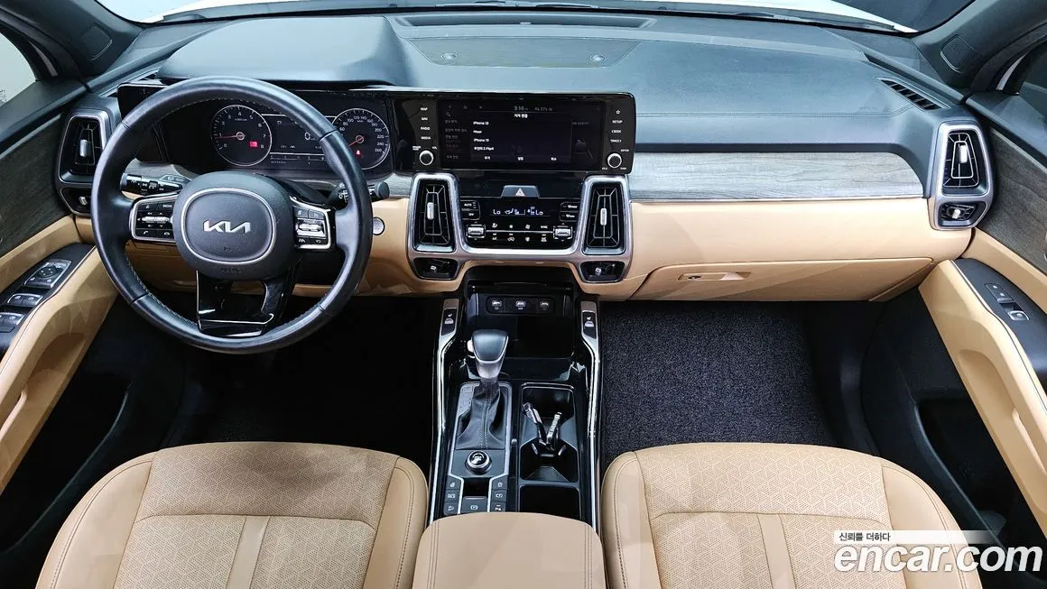 Kia Sorento — фото 9