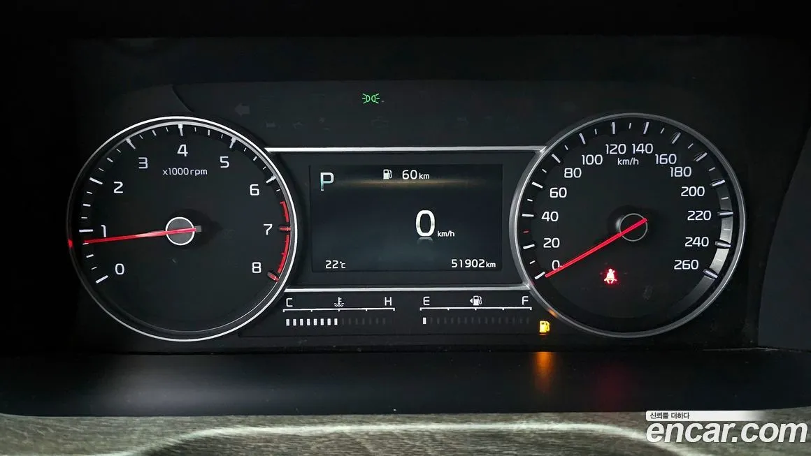 Kia Sorento — фото 4