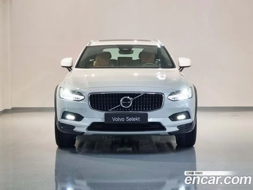 Volvo V90 — фото 10