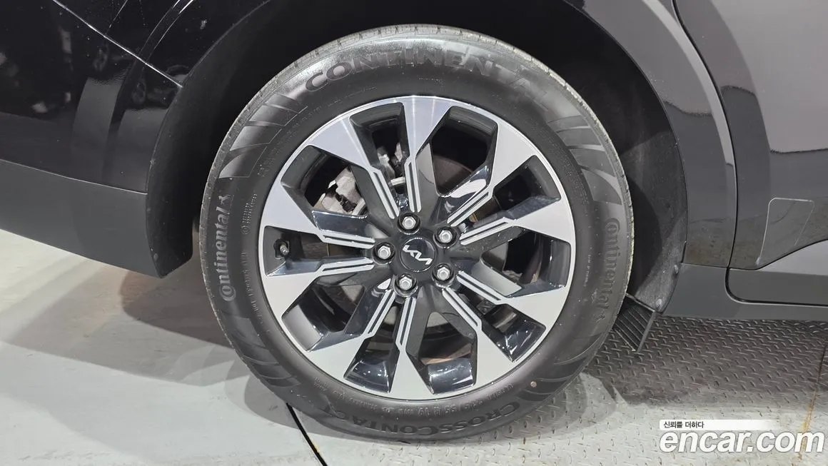 Kia Carnival — фото 10