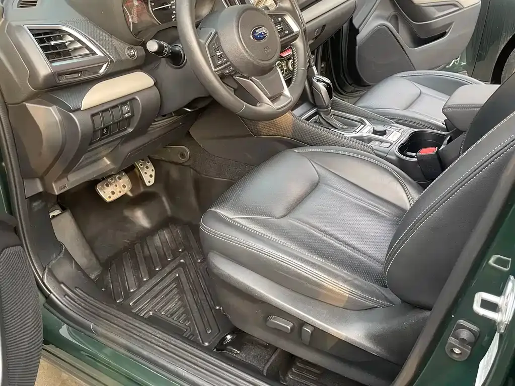 Subaru Forester — фото 9