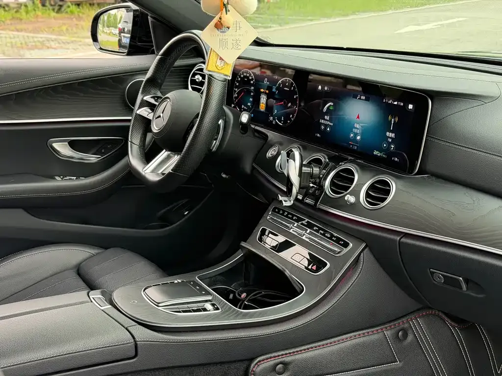 Mercedes-Benz E-Class (Import) — фото 3