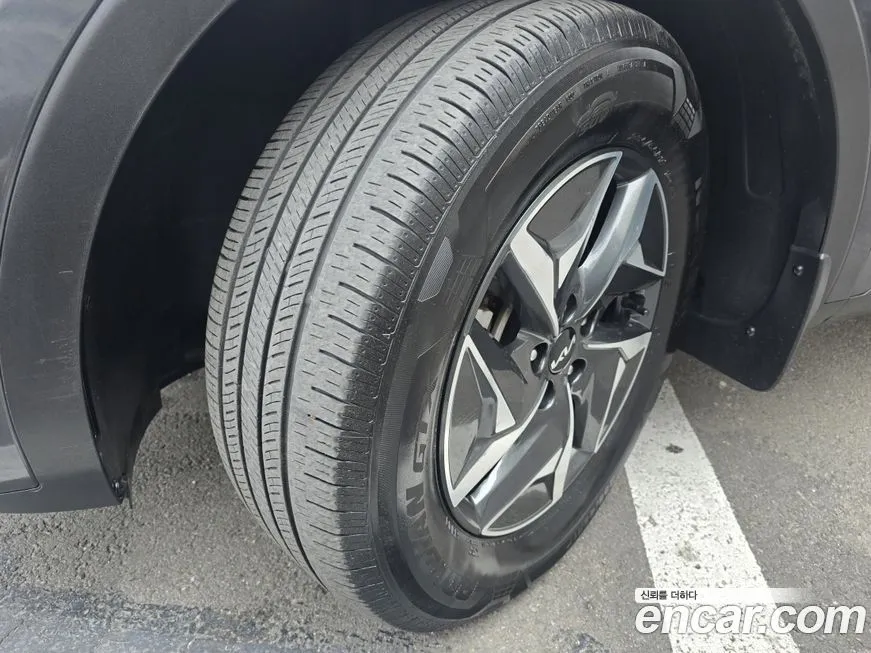 Kia Sorento — фото 8