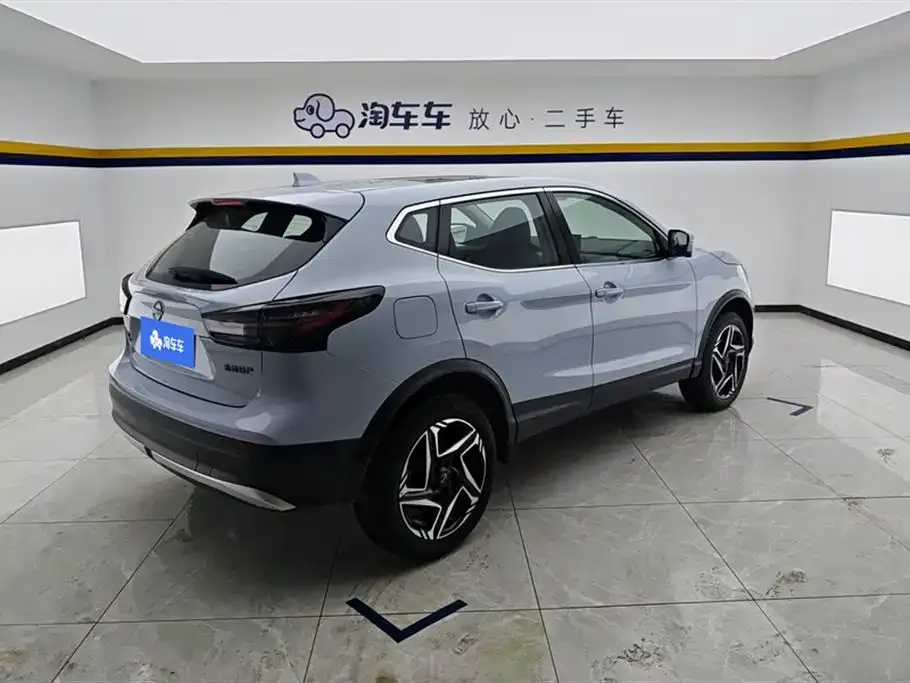 Nissan Qashqai — фото 6