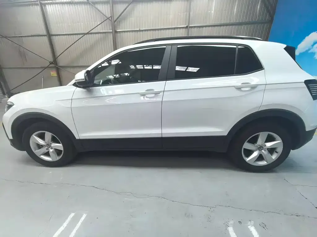 Volkswagen T-Cross — фото 4