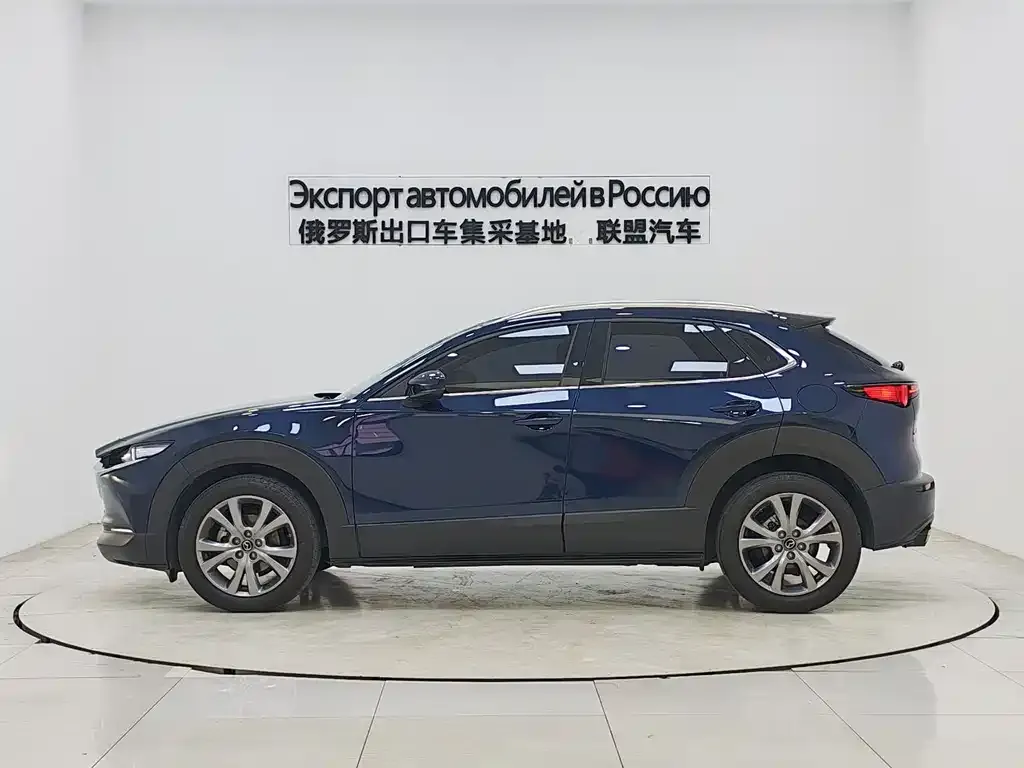 Mazda CX-30 — фото 8