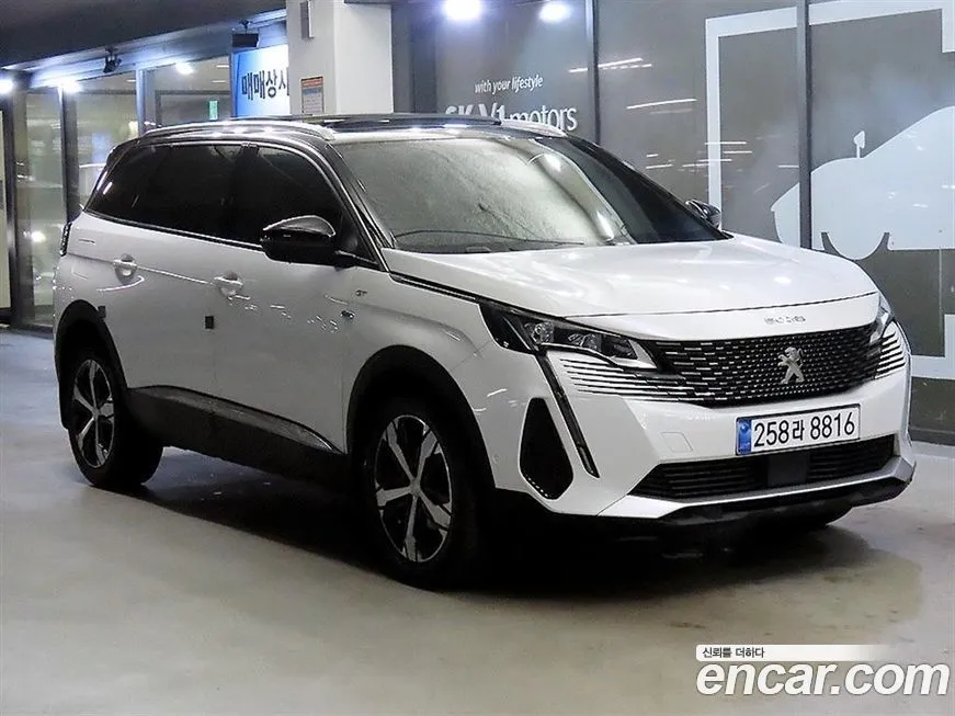 Peugeot 5008 — фото 1