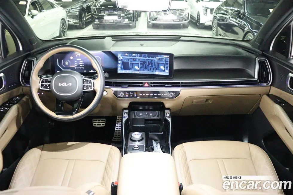 Kia Sorento — фото 8