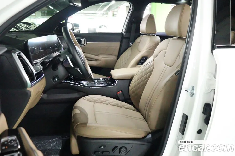 Kia Sorento — фото 7
