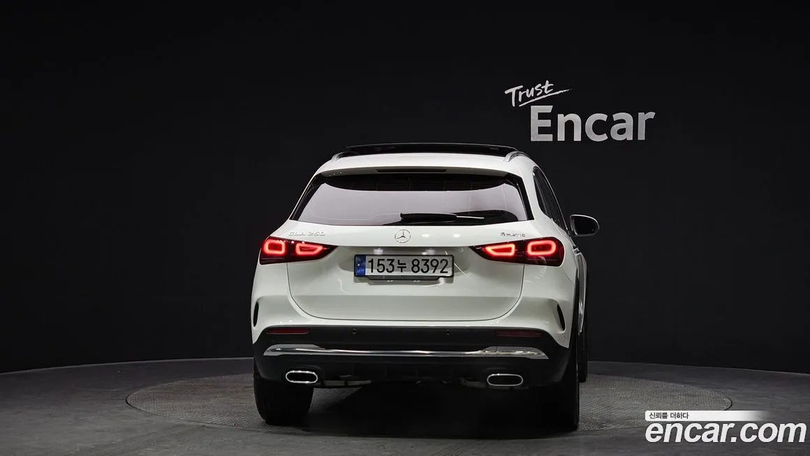 Mercedes-Benz GLA-Class — фото 5