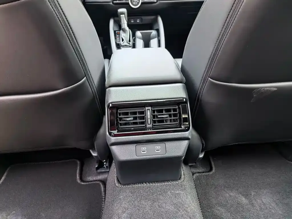 Honda Accord — фото 3