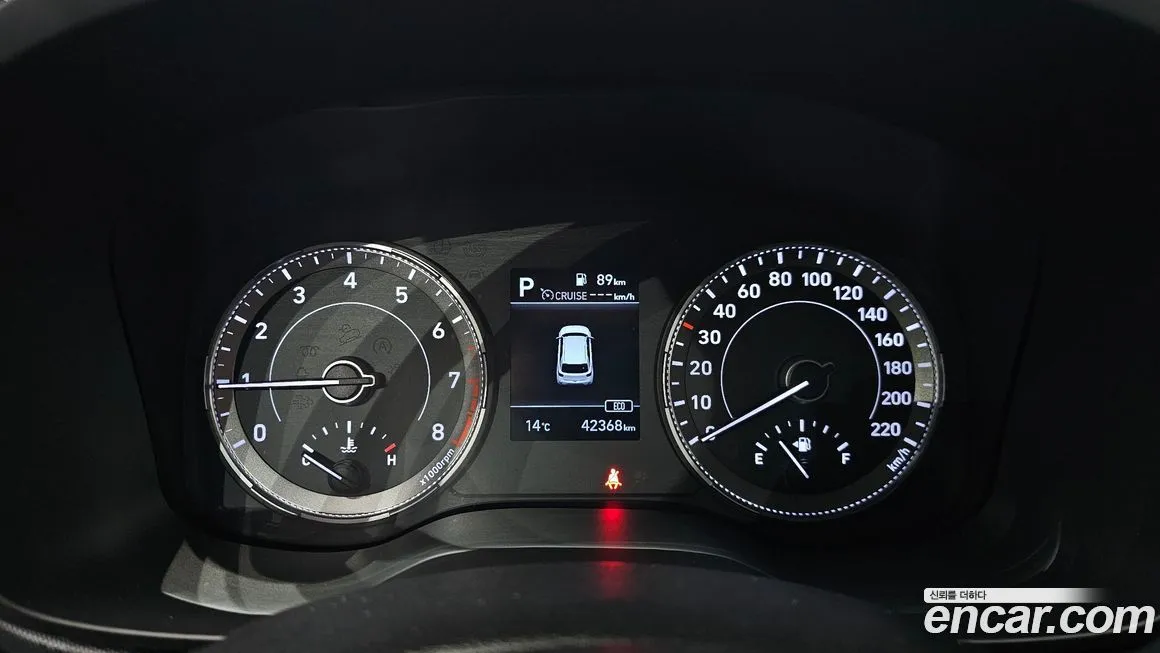 Hyundai Venue — фото 2