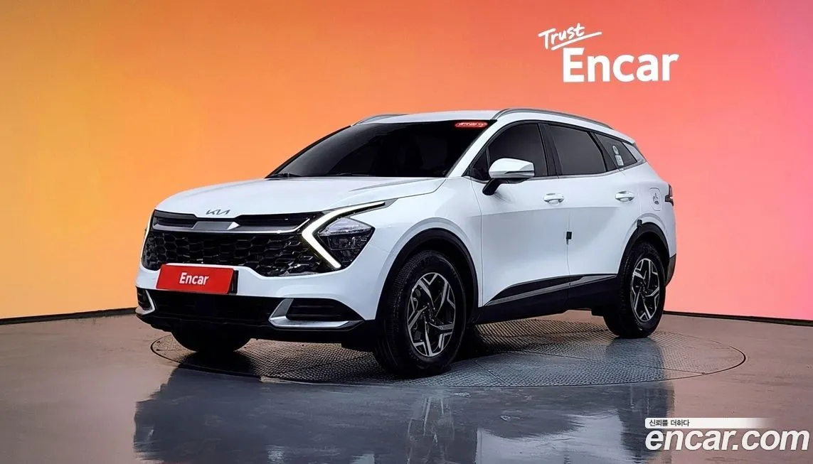 Kia Sportage — фото 1