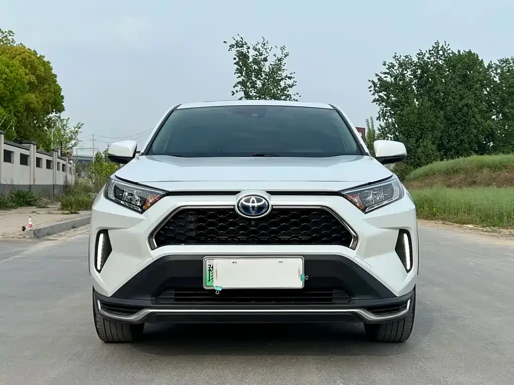 Toyota RAV4 Prime — фото 6