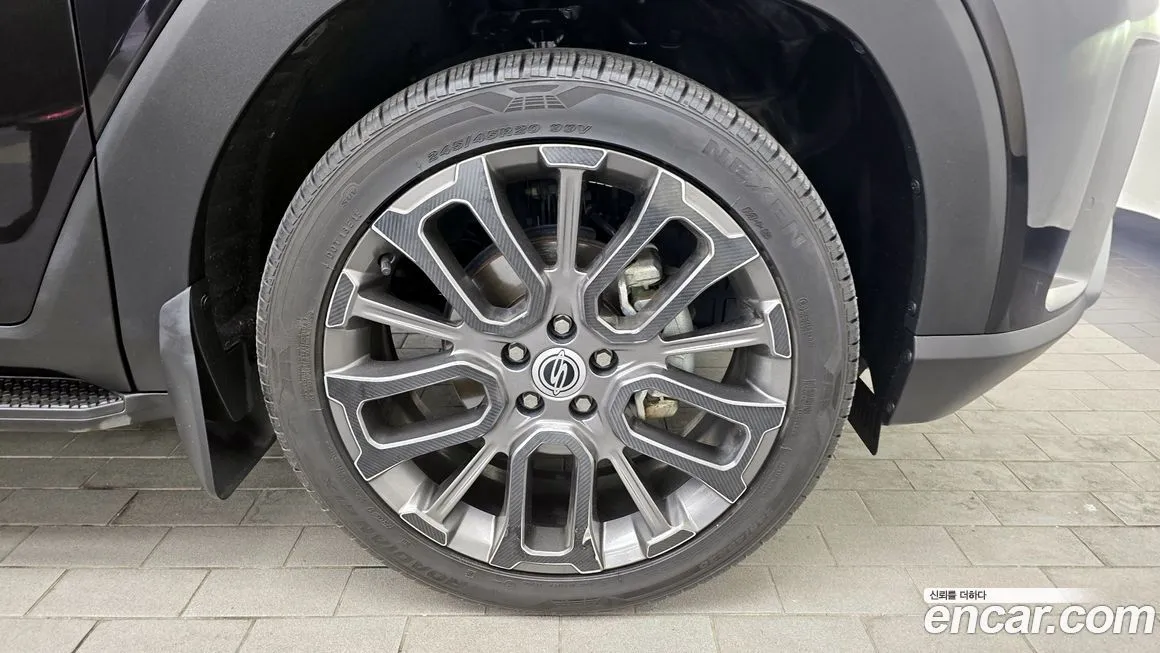 KG Mobility (Ssangyong) Torres — фото 4