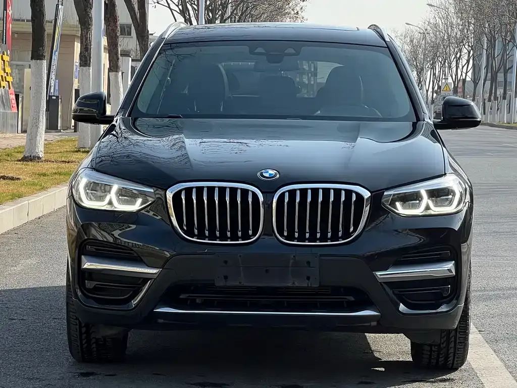 BMW X3 — фото 5