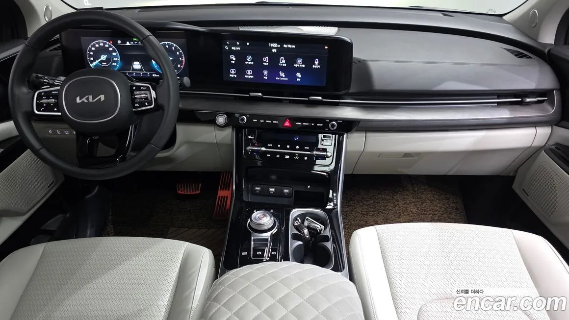 Kia Carnival — фото 4