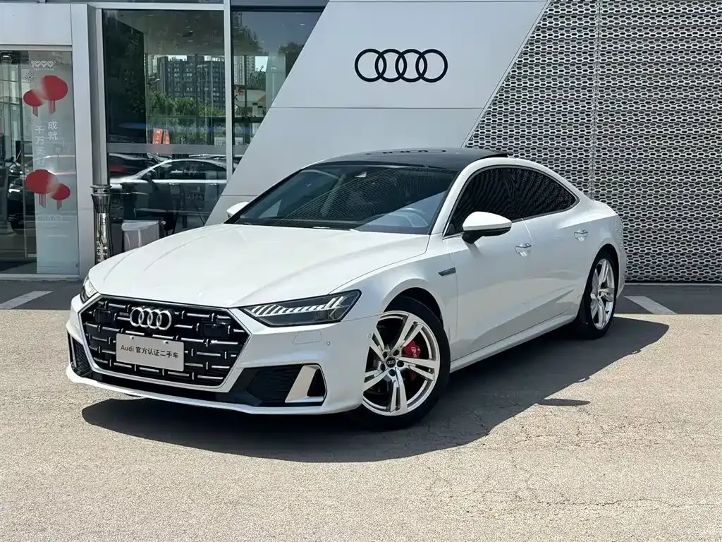Audi A7L — фото 1